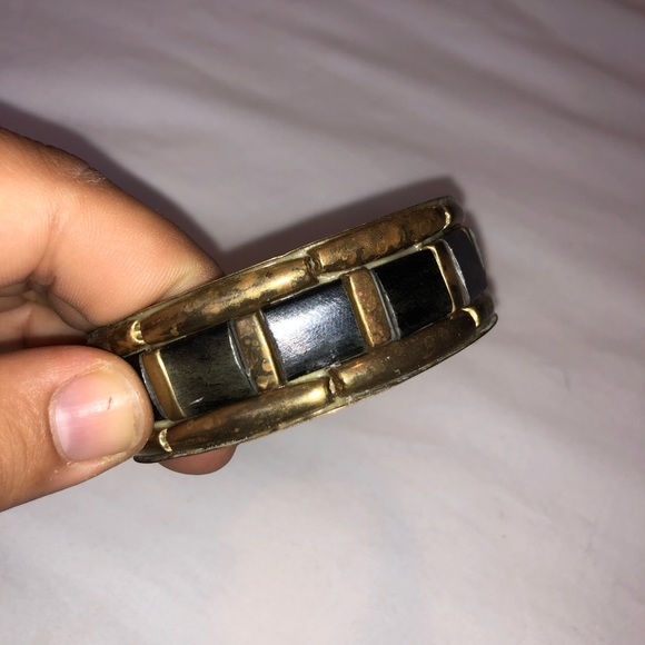 Green and copper bangle bracelet - Picture 2 of 2